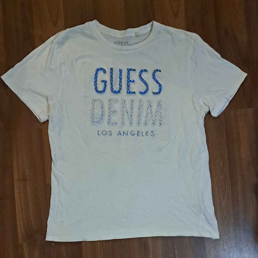 Guess White Short Sleeve Tee with Blue Logo. Flaw-Small Mark Back Right Shoulder
